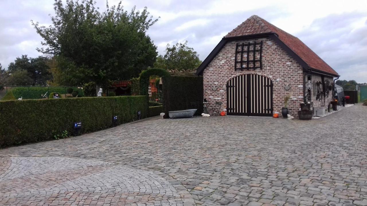 Vakantieverblijf-Beestenboel Retie ภายนอก รูปภาพ
